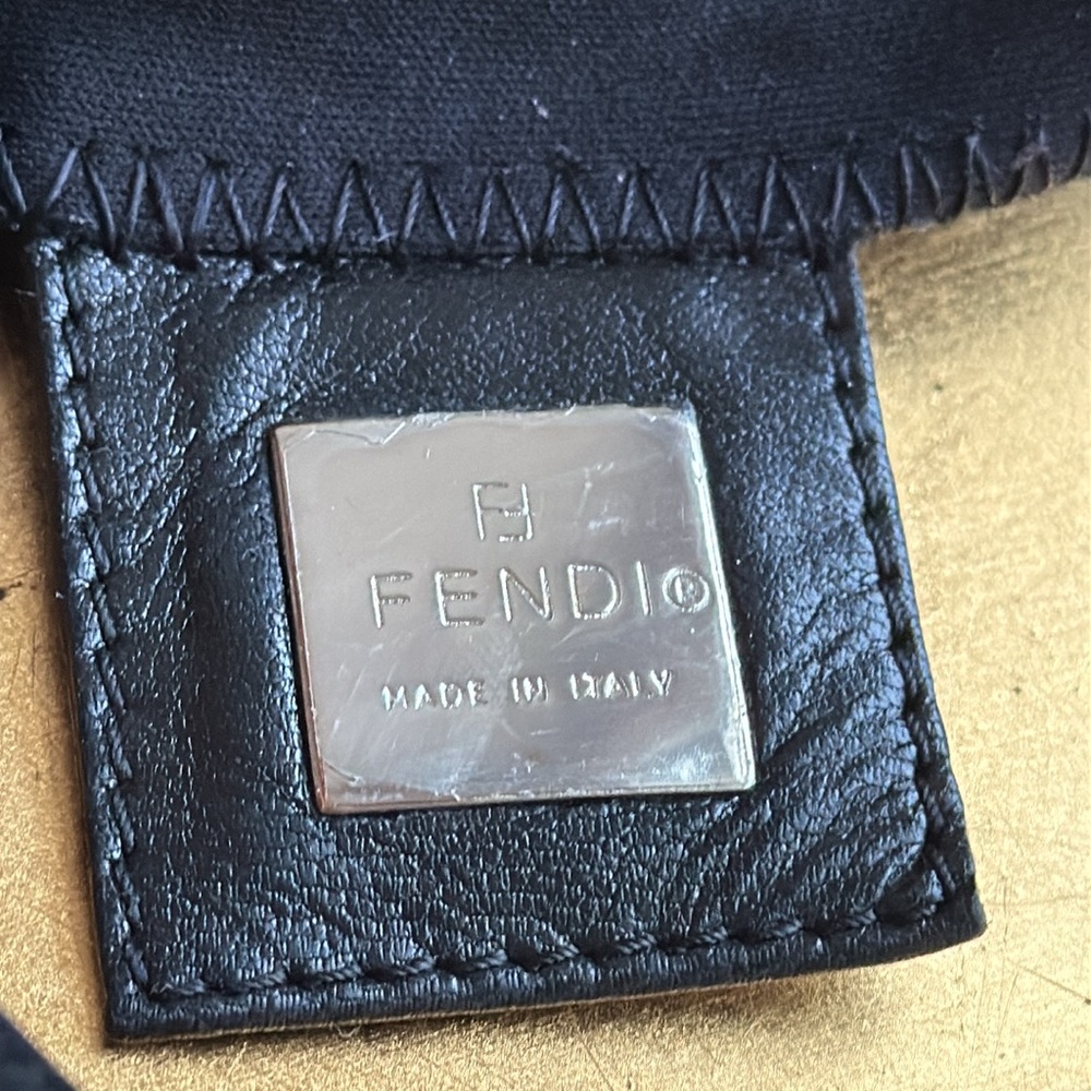 Fendi VTG Baguette in Black Neoprene - Picture 15 of 16